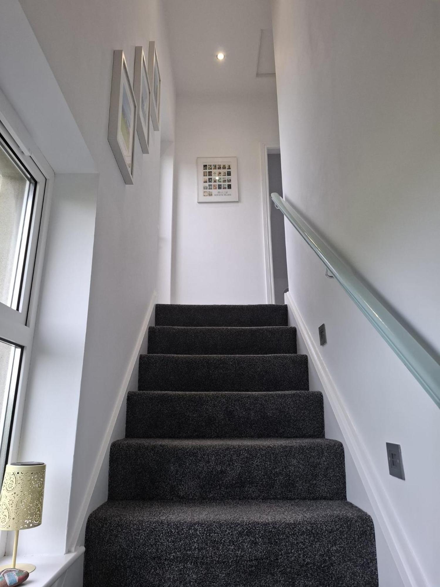 The Loft At 522 Appartement Woodburn  Buitenkant foto