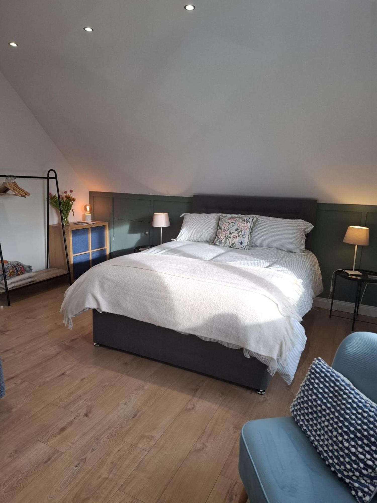 The Loft At 522 Appartement Woodburn  Buitenkant foto